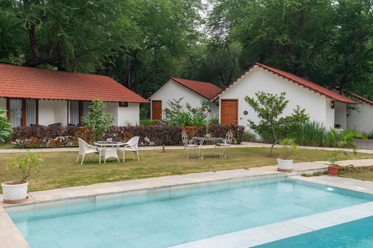 Aranya Vilas - A Nature Resort Udaipur Exteriör bild