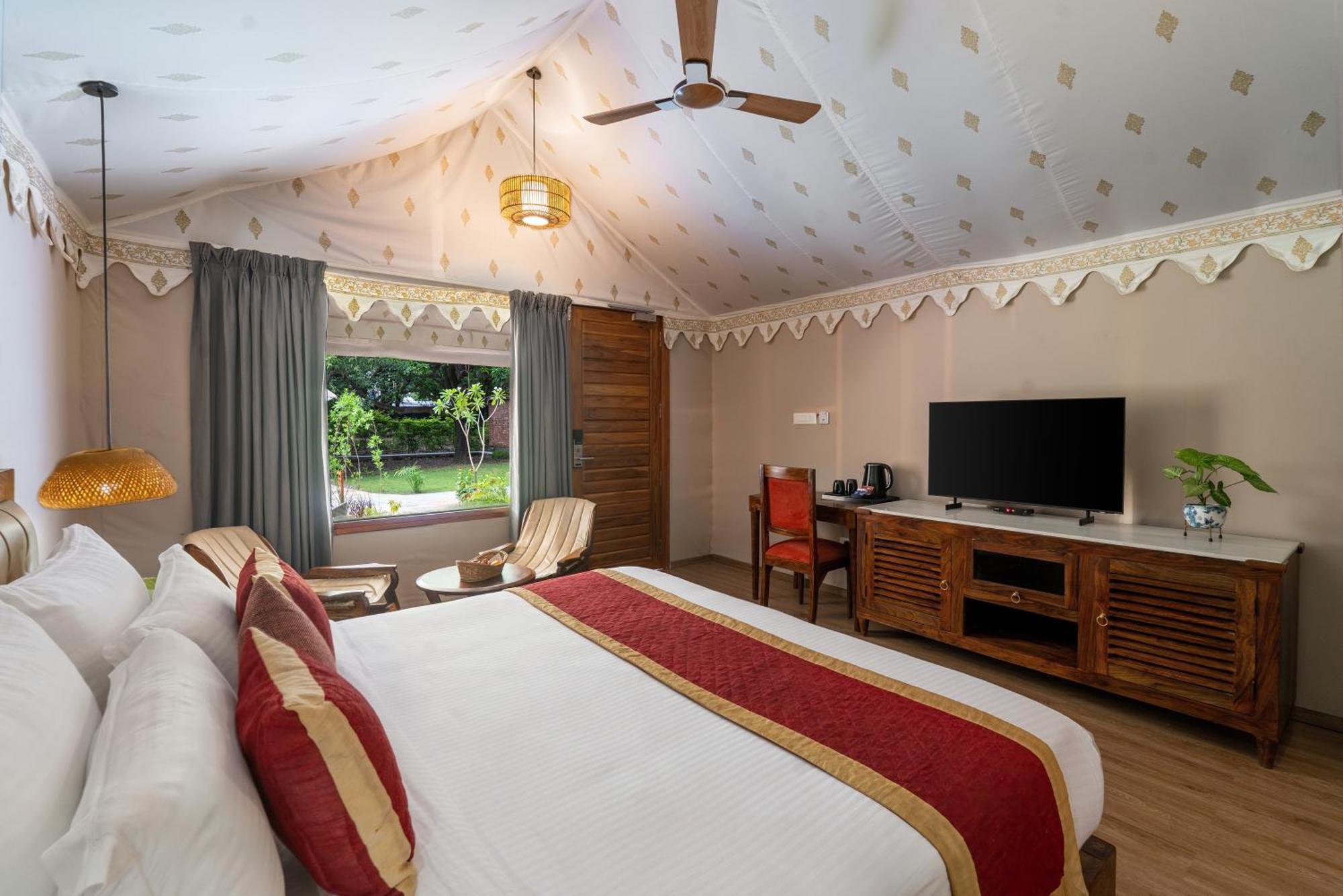 Aranya Vilas - A Nature Resort Udaipur Exteriör bild