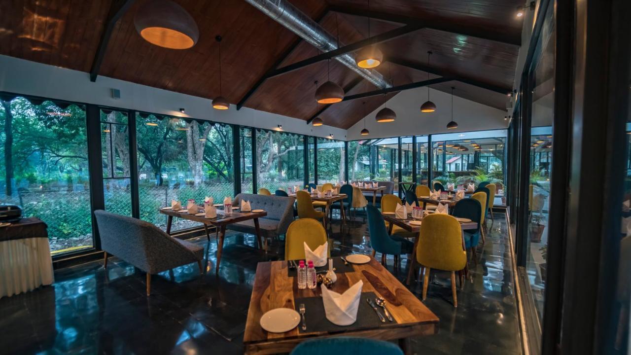 Aranya Vilas - A Nature Resort Udaipur Exteriör bild